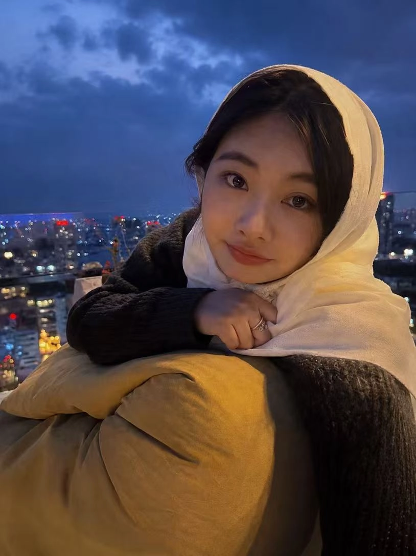 Vicky胡志明个人照片1