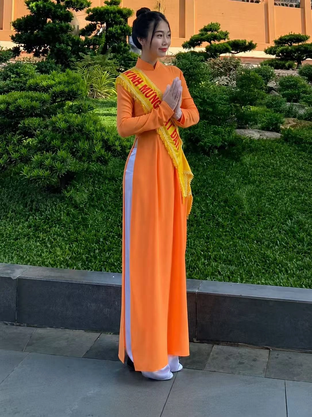宝意胡志明个人照片4