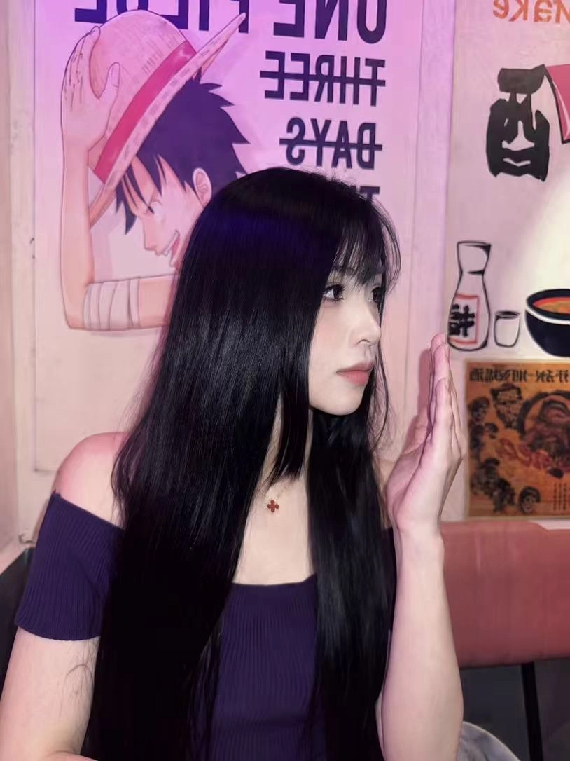 金银胡志明个人照片2