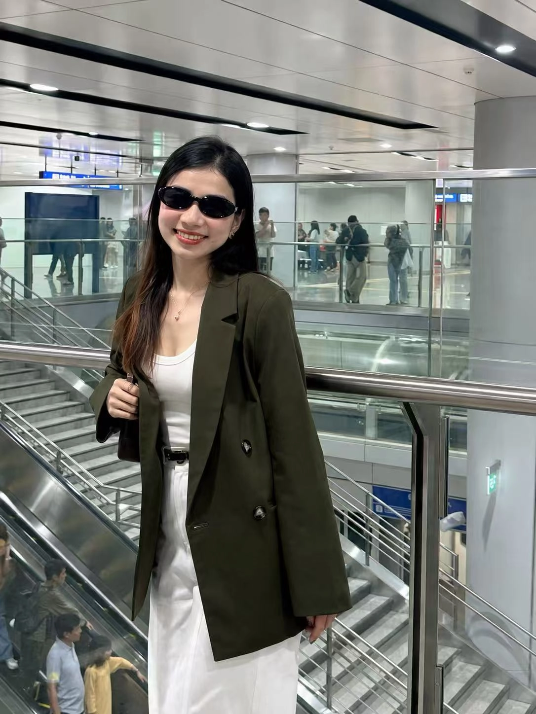 Sandy胡志明个人照片3