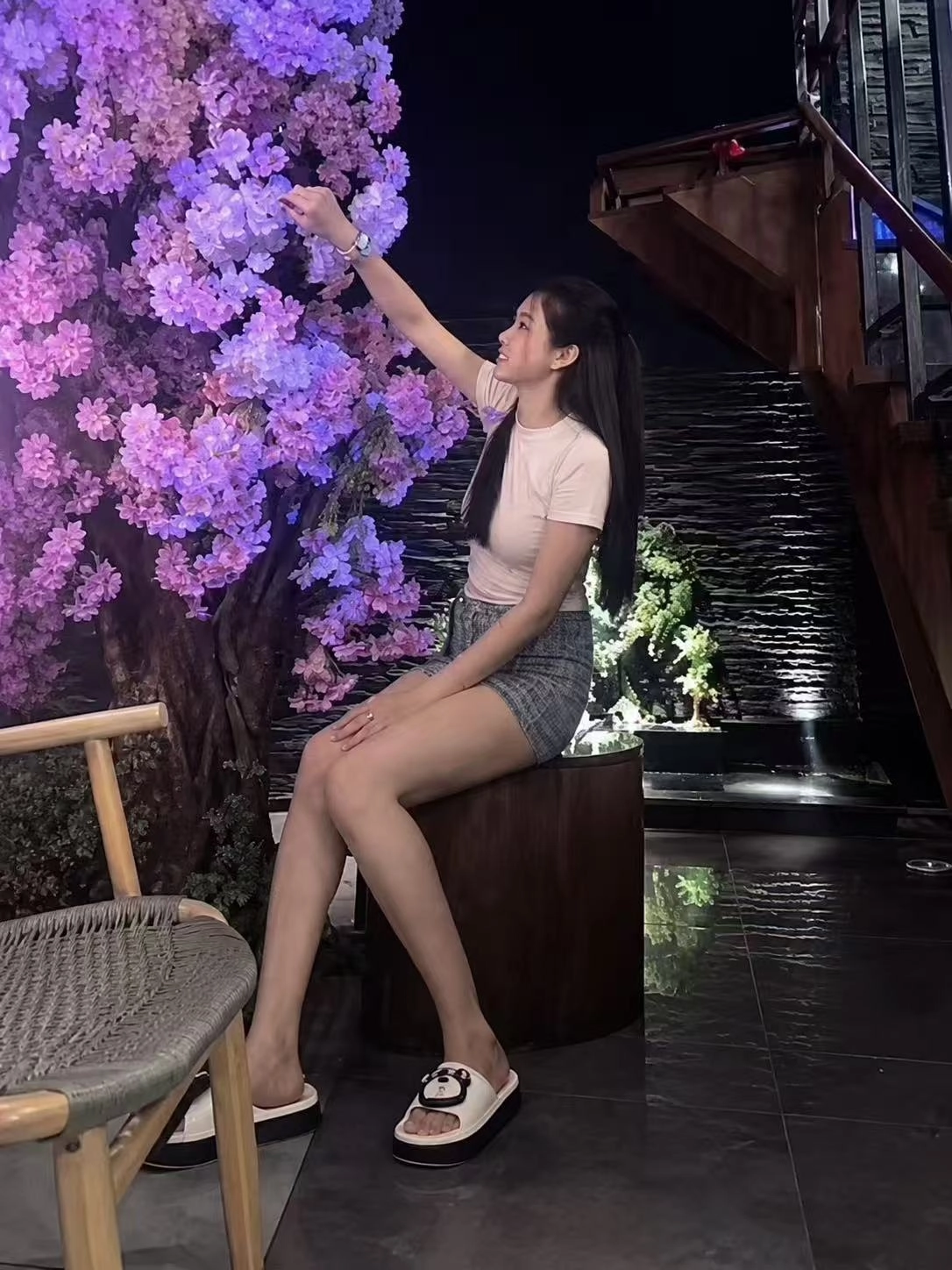 Alice胡志明个人照片4