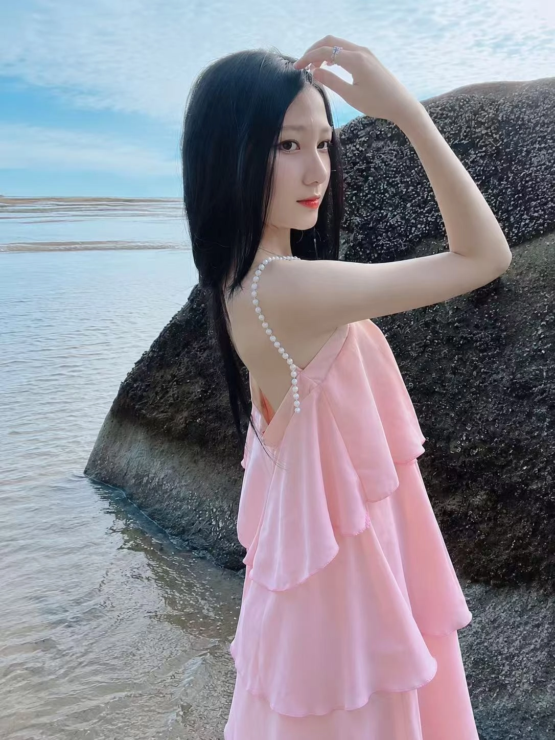 红红胡志明个人照片3