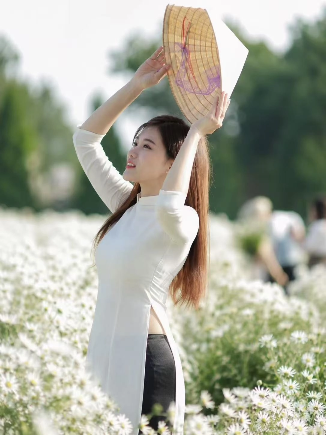 Alice胡志明个人照片1