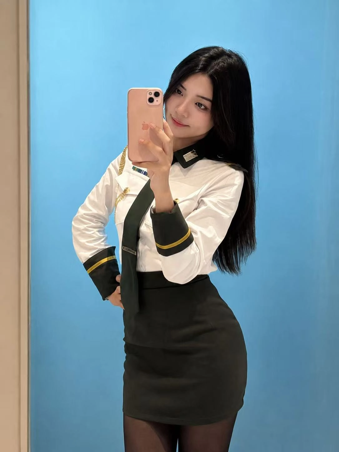 Flora胡志明个人照片5