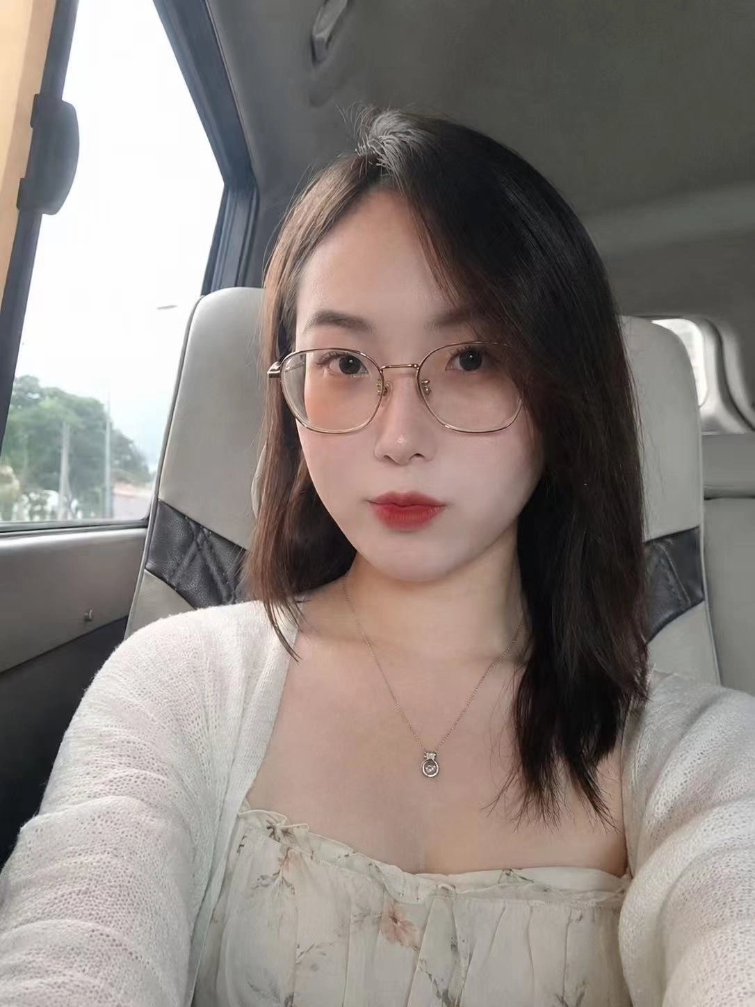 Hana胡志明个人照片3