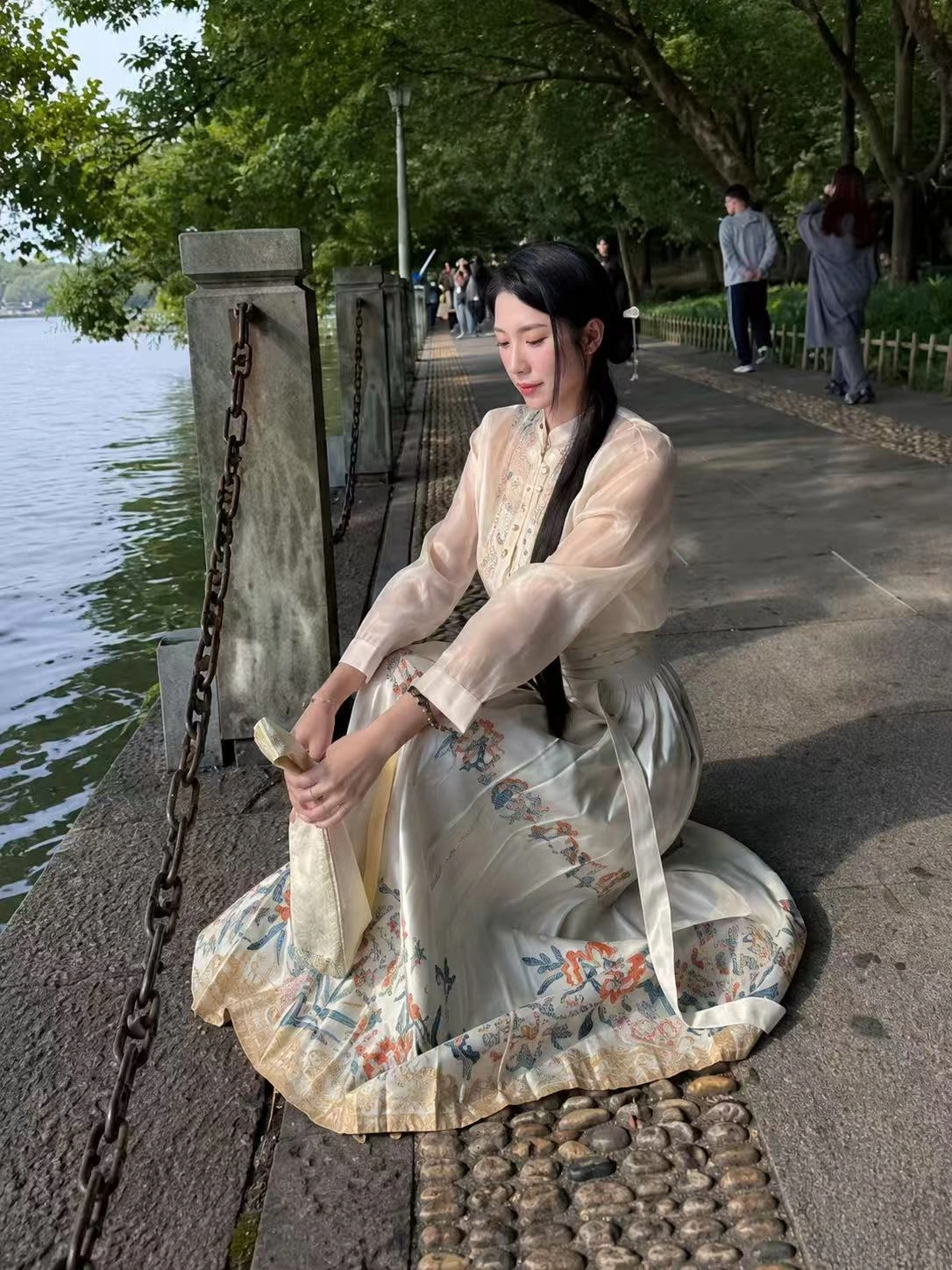 禧李胡志明个人照片3