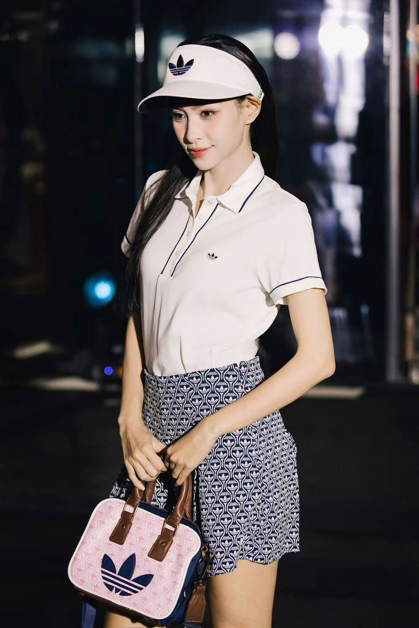 郑箴胡志明个人照片2