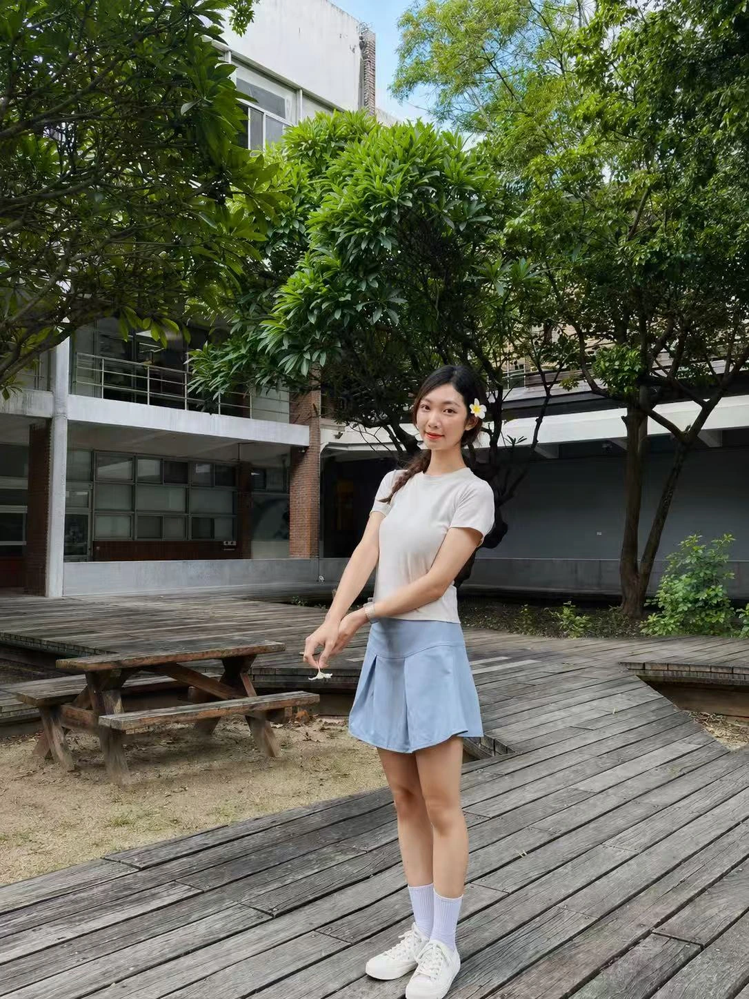 燕子胡志明个人照片2