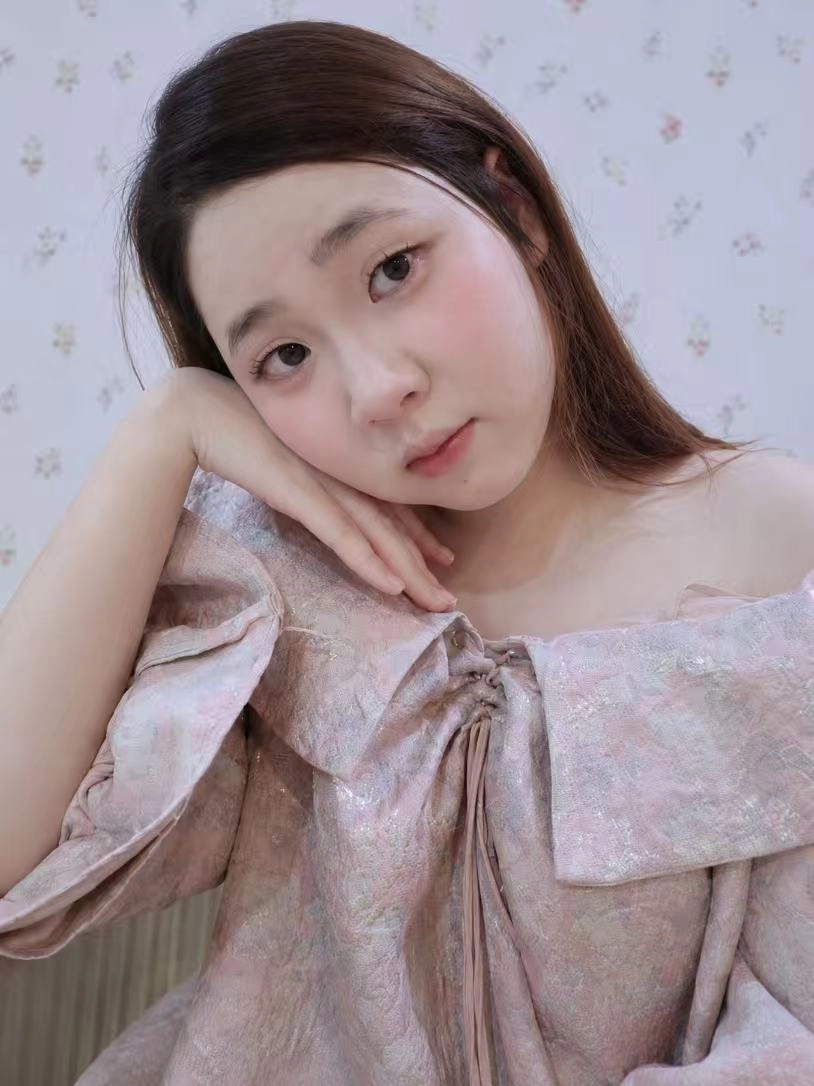 草薇胡志明个人照片4