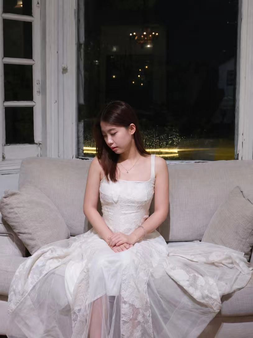 婉儿胡志明个人照片2