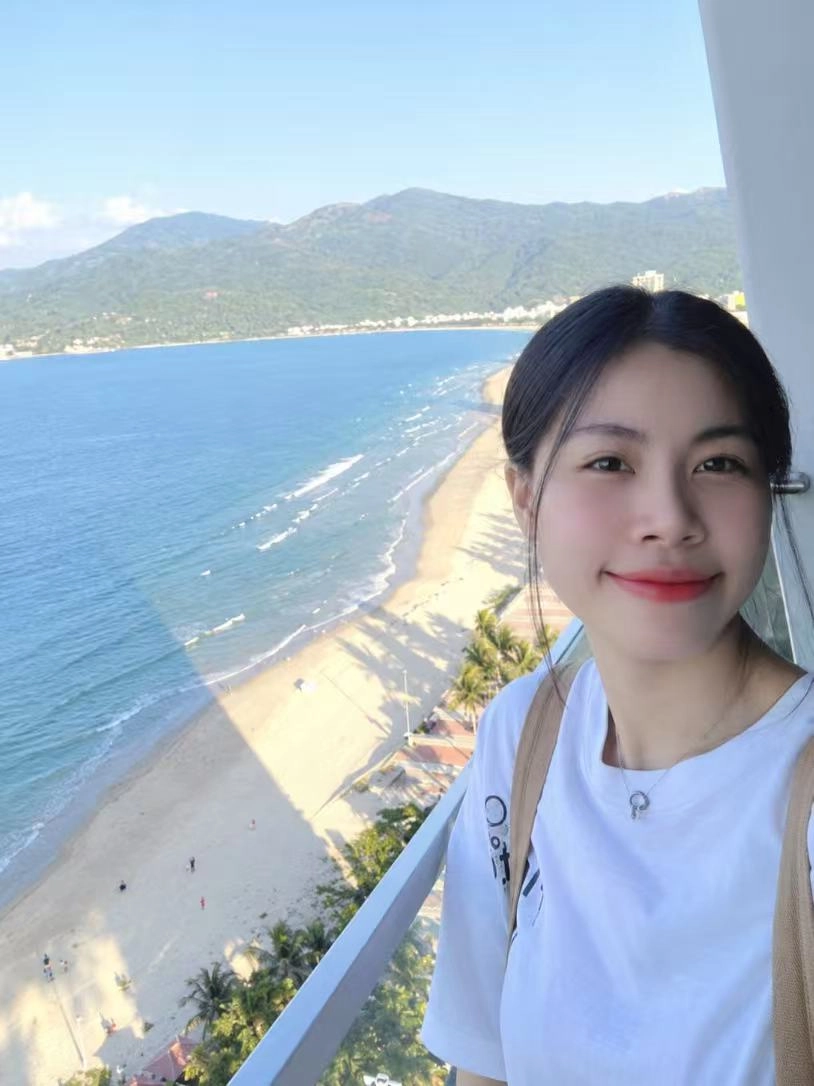 草草胡志明个人照片3
