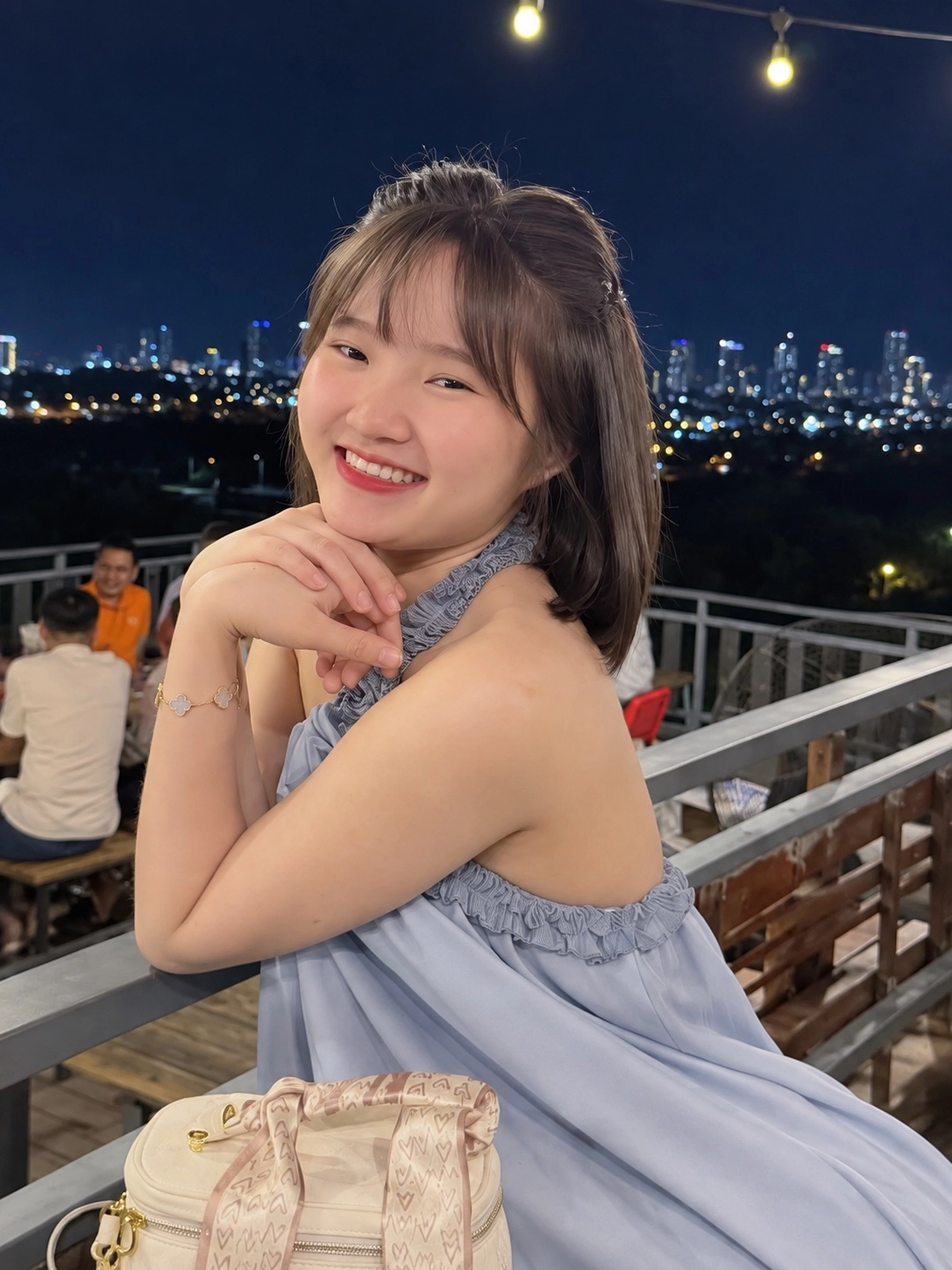 清水胡志明个人照片1