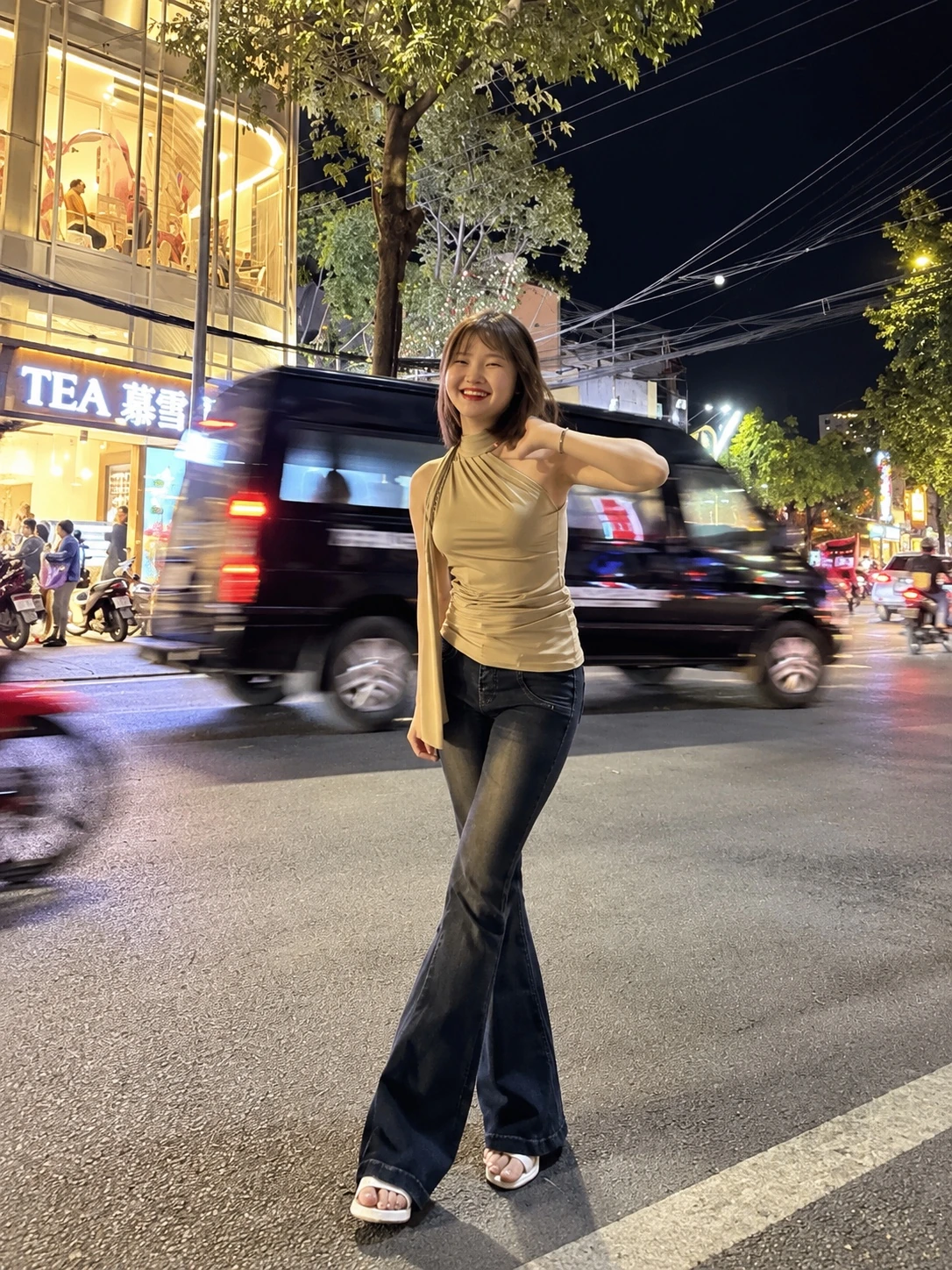 清水胡志明个人照片2