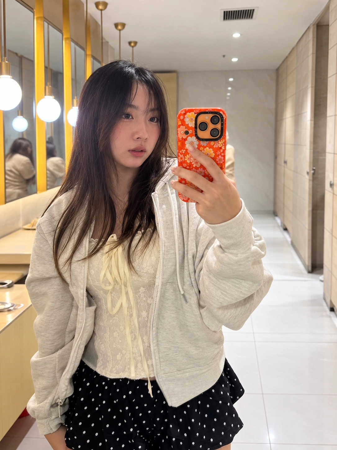 朱英凤胡志明个人照片3
