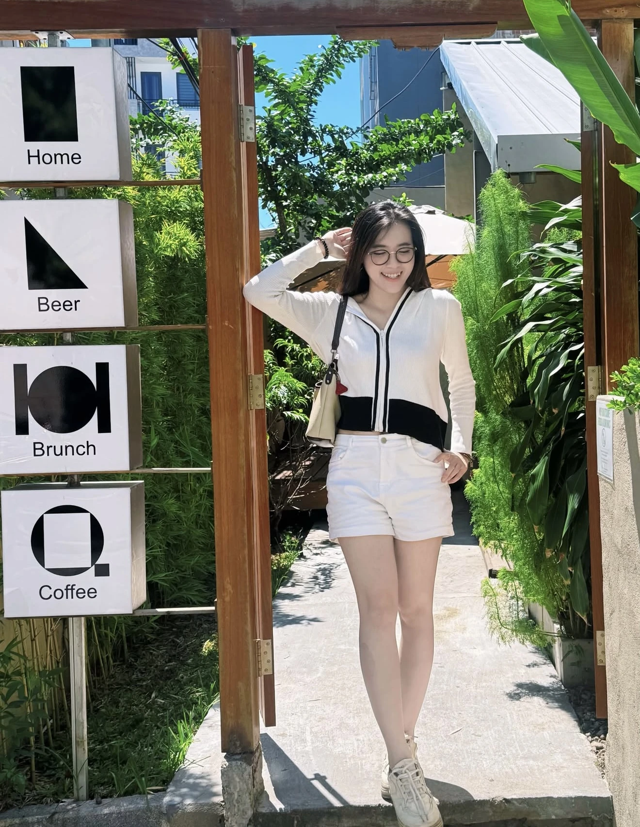 小柒岘港个人照片1